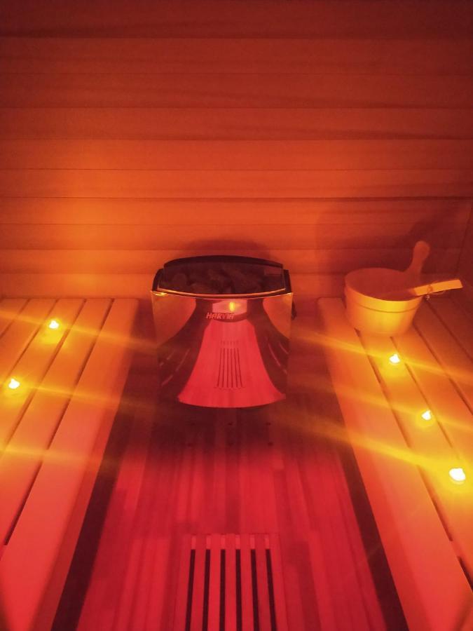 ホテル Gite Et Spa Au Secret Du Bonheur Pouilly-sur-Serre エクステリア 写真
