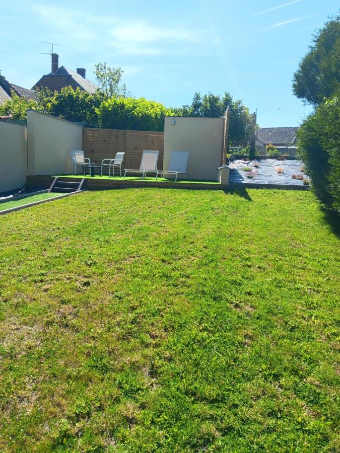 ホテル Gite Et Spa Au Secret Du Bonheur Pouilly-sur-Serre エクステリア 写真